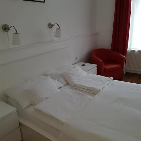 Connection Guesthouse Budapest Exterior photo