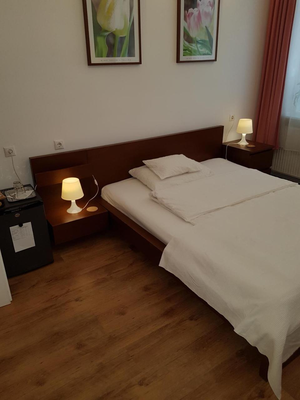 Connection Guest house 3*